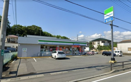 周辺環境　ファミリーマート三島柳郷地店 690m