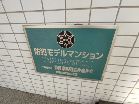 ���̑��@�h�ƃ��f���}���V�����擾
