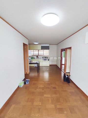 �É����c���S���쒬���J �̒��È�ˌ��Ẵ��r���O
