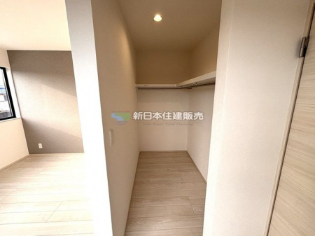 ���[�@�E�H�[�N�C���N���[�[�b�g