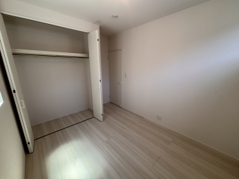 �m���@�m��5.2��