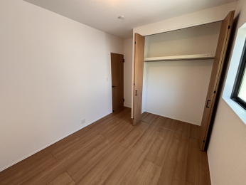 �m���@�m��5.2��