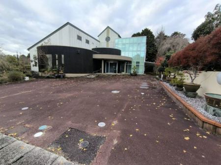 �@�L�X�Ƃ������ԏ�X�y�[�X