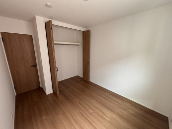 �m���@�m��5.2��