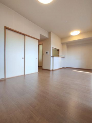 ���r���O�@���r���O