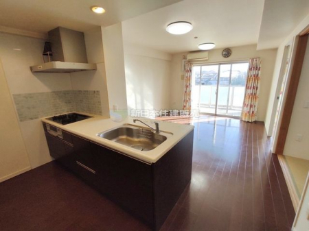 ���r���O�@LDK