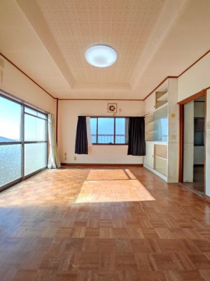 ���r���O�@���r���O