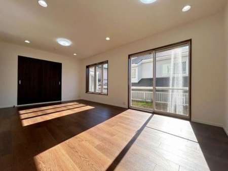 ���r���O�@���r���O