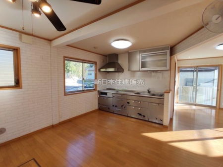 ���r���O�@LDK