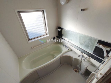 �����@�o�X���[��