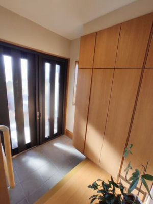 ���ց@�����˂̌��֔�