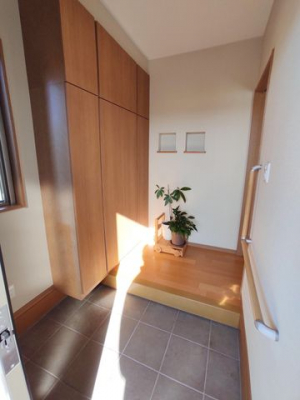 ���ց@���ցA�肷��t��