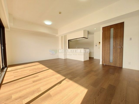 ���r���O�@LDK