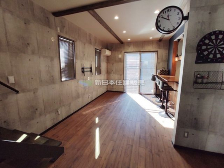 ���r���O�@���r���O