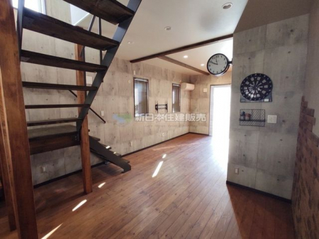 ���r���O�@���r���O