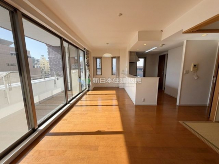 ���r���O�@���r���O