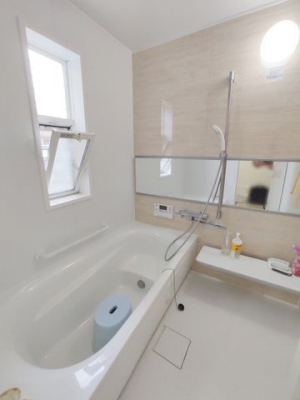 �����@���j�b�g�o�X