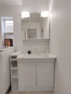 ���ʑ�E���ʏ��@�O�ʋ����ʉ��ϑ�