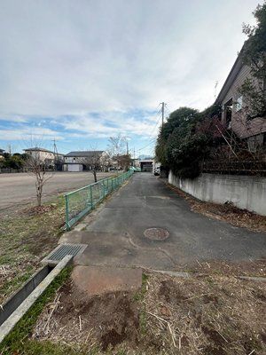 ���n�y�n�ʐ^�@�O�ʓ��H�@�ړ���6.5m����܂��B