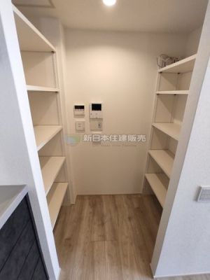 ���[�@�p���g���[