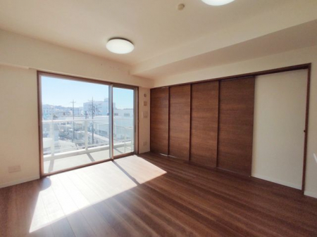 ���r���O�@���r���O