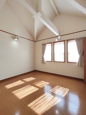 ���̑��@2�K�m���@���̑��삪�L�X��Ԃ����o���܂��B