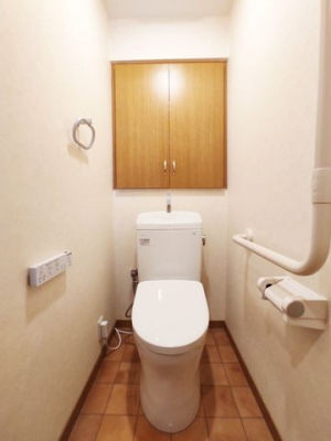 �g�C���@�E�H�V�����b�g�t��