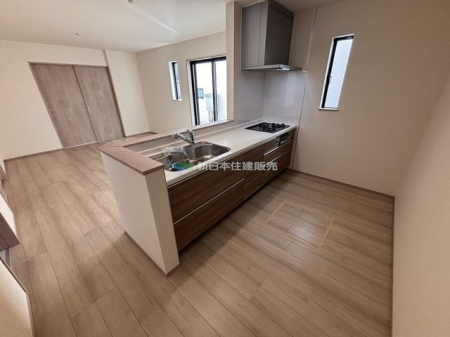 �L�b�`���@�Ζʎ��L�b�`��