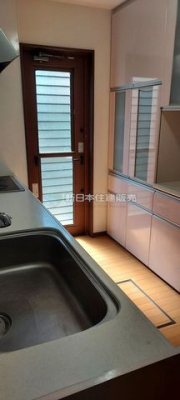 �L�b�`���@�Ζʎ��L�b�`��