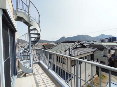 ���ӊ��@3�K�@�o���R�j�[