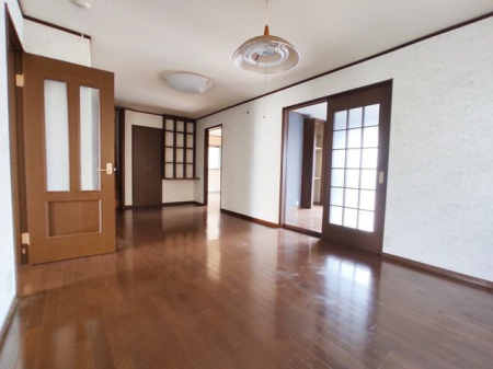 ���̑����ρ@1�K�@���r���O�_�C�j���O