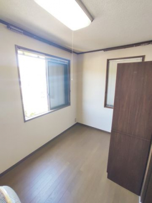 �@�[�˃X�y�[�X�̓E�H�[�N�C���N���[�[�b�g�Ƃ��Ďg���܂�