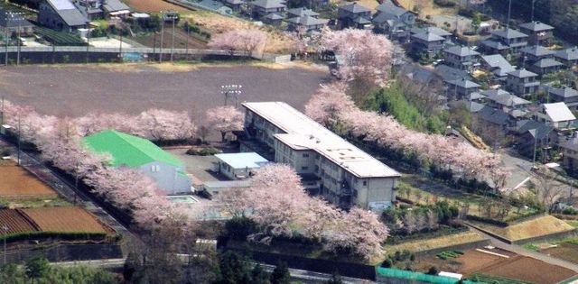 �É����c���S���쒬��� �̒��È�ˌ��Ă̎��ӊ�