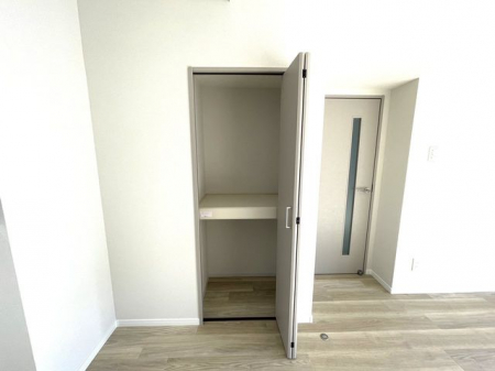 �o���R�j�[�@���[