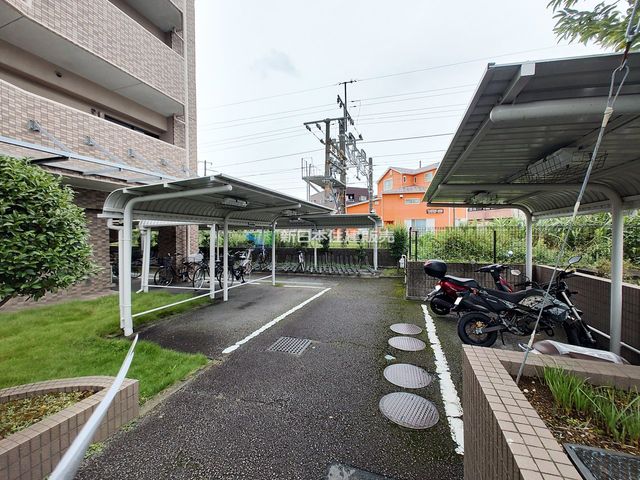 �É������Îs�剪 �̒��Ã}���V�����̎��ӊ�