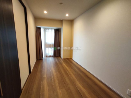 ���ց@�m��6.5��