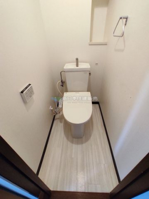 ���ց@�������t���֍��B�|�����s���͂����Y��ȃg�C���ł��B