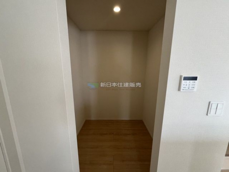 ���[�@�p���g���[