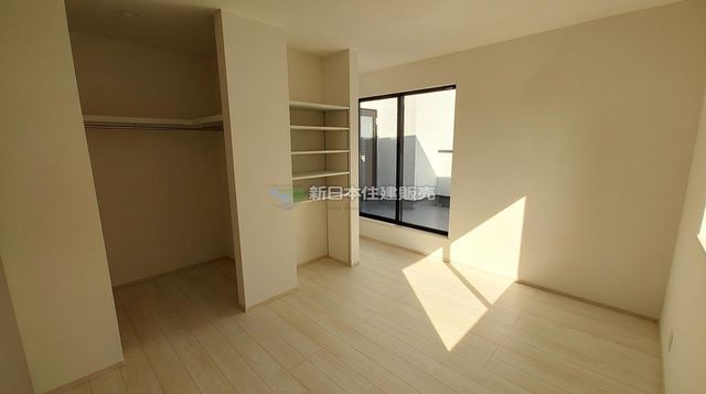 �É������Îs�剪 �̐V�z��ˌ��Ă̗m��
