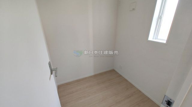 �É������Îs���F�� �̐V�z��ˌ��Ă̂��̑�����